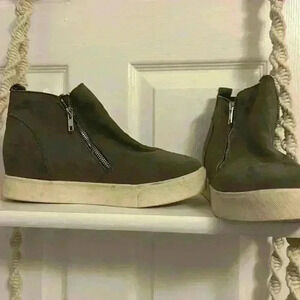Zipper Sided Dark Grey Slip-On Shoes